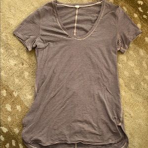 Lululemon short sleeve athletic top